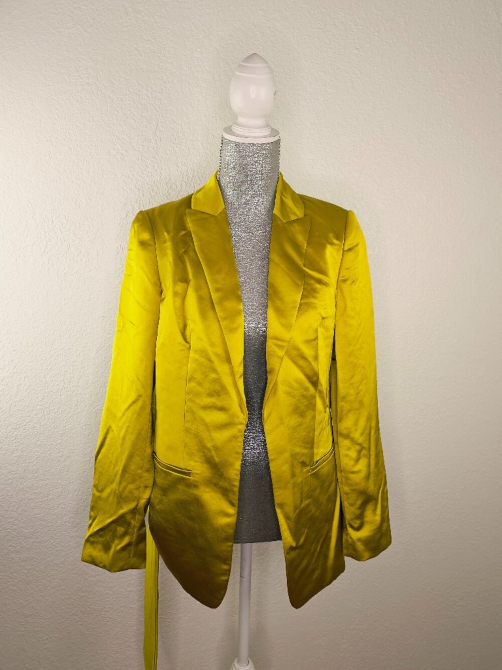 Express Satin Tie Waist Blazer ~ NEW Size Small - Picture 5 of 11